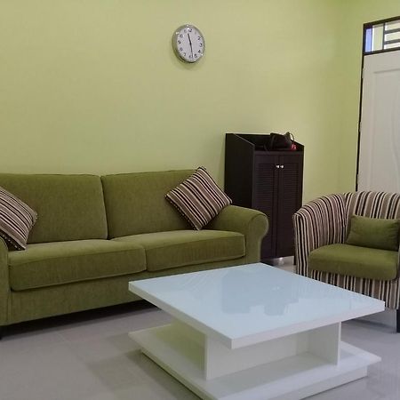 Mirza Homestay Marang Eksteriør billede